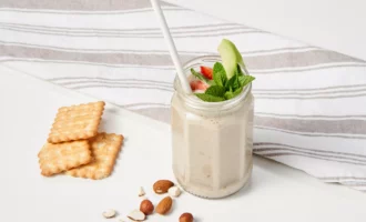 Avokado banānu smūtijs