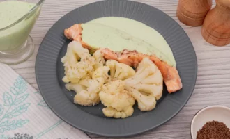 Tvaicēts lasis ar dārzeņiem multikatlā