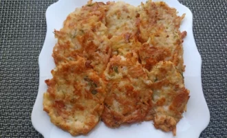 Sātīgas kartupeļu pankūkas