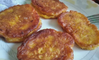 Vienkāršas ķirbju pankūkas
