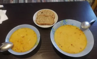Siera zupa ar lasi